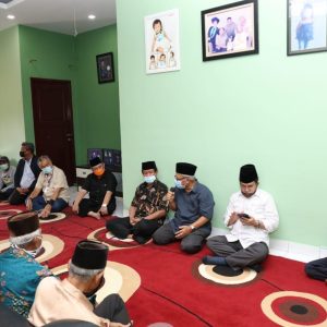 Saling Memotivasi Dan Peduli  Untuk Kesejahteraan Masyarakat
