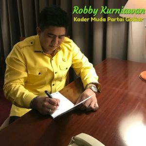Kiprah Roby Berpolitik Ibarat Buah Jatuh Tidak Jauh Dari Pohonnya