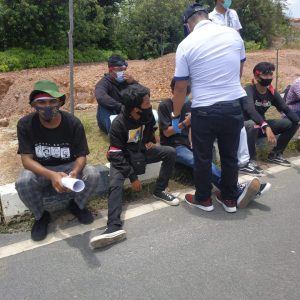 Pelajar SMP Dan SMA Ikut Demo Tolak UU Omnibus Law Ditangkap Polisi