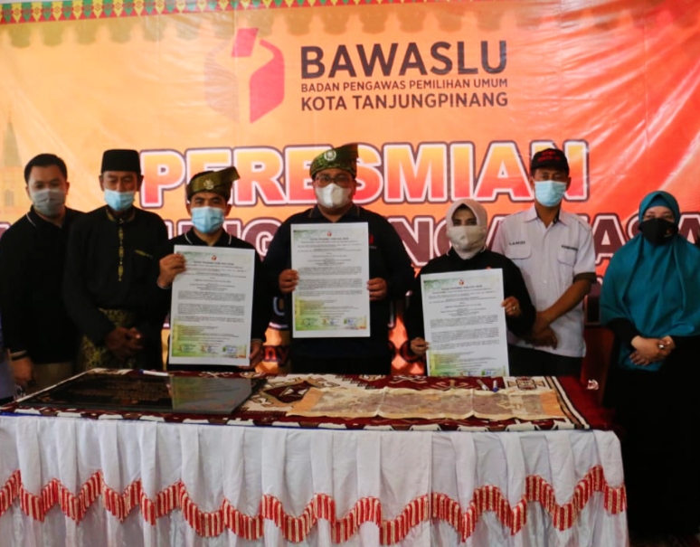 Bawaslu Tanjungpinang Dirikan Kampung Pengawasan Anti Politik Uang Di Penyengat