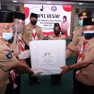 Pramuka Peduli,Kwarcab Tanjungpinang Serahkan Bantuan Masker