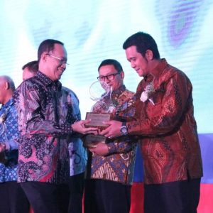 Ini Penghargaan Yang Diterima Apri Sujadi Selama Menjabat Bupati Bintan