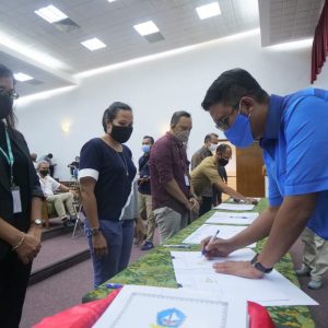 Serap Pekerja Lokal, Bupati Bintan MoU Dengan 15 Perusahaan
