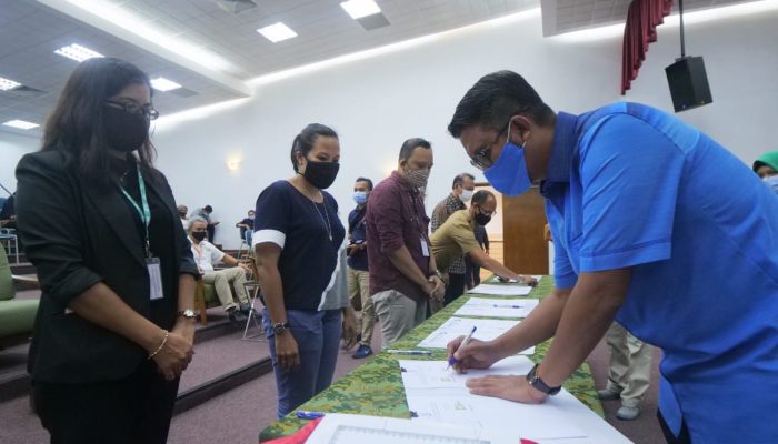 Serap Pekerja Lokal, Bupati Bintan MoU Dengan 15 Perusahaan