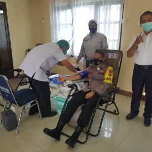 Bantu Stok Darah PMI, Polres Tanjungpinang Baksos Donor Darah