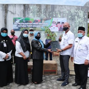 Pemko Berikan Bantuan Petani Dan Siap Bantu Dirikan Koperasi