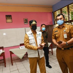 Pastikan Kesiapan Pelaksanaan Pilkada, Isdianto Tinjau TPS di Tanjungpinang