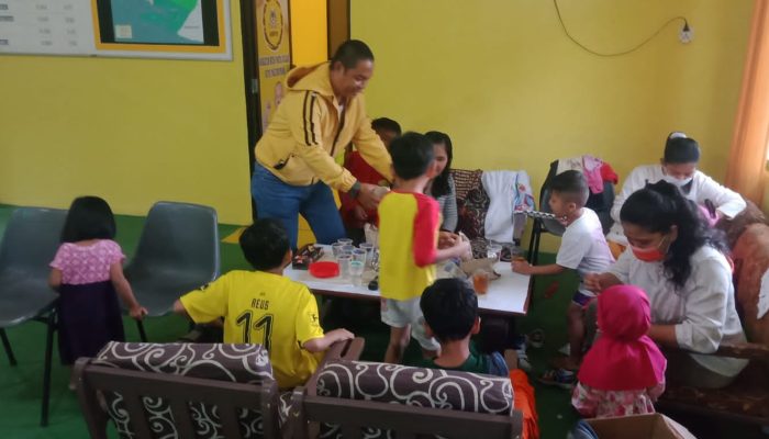 Korban Banjir Tanjungpinang Memilih Mengungsi di Kantor Golkar