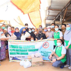 Pemko Serahkan Bantuan Warga Korban Banjir dan Longsor