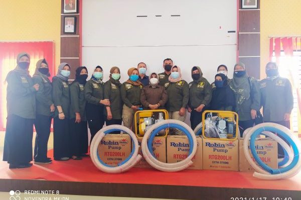 Rahma Berikan 13 Mesin Pompa Air Serap Genangan Air Hujan Dan Air Laut Pasang
