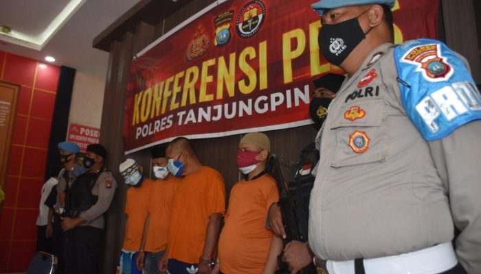 3 Residivis Narkoba Dibekuk Saat Pesta Narkoba Di Kamar