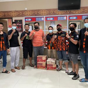 Peduli Korban Banjir, SAPMA PP Tanjungpinang Beri Bantuan Sembako