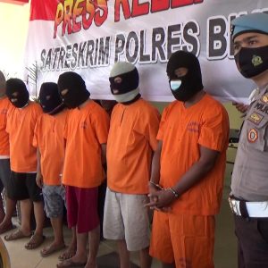 Main Judi Cingkoko,5 Warga Tanjungpinang Ditangkap Polisi