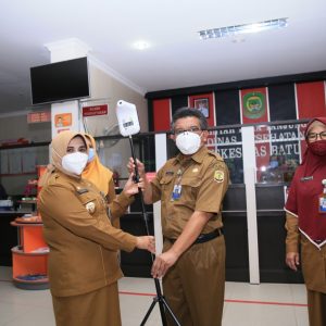 PERSAKMI Serahkan Thermal Scan Portable Untuk Puskesmas