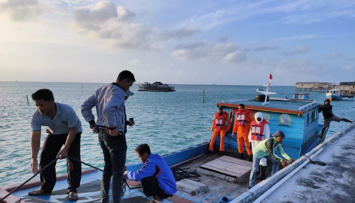 SAR Natuna Lakukan Pencarian 2 Orang Hanyut Diatas Bagan Apung