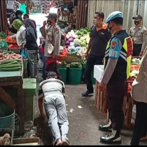 Langgar Prokes Pedagang dan Pengunjung Pasar Dikenakan Sanksi