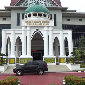 Saksi Dan Terdakwa TPK Penyimpangan Ijin Usaha Pertambangan Kembalikan Uang Rp8.035.267.524 Miliar 