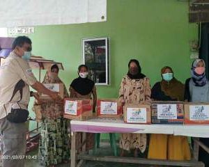 HUT SMSI Ke-4, SMSI Bintan Berbagi Sembako Dengan Kaum Dhuafa   