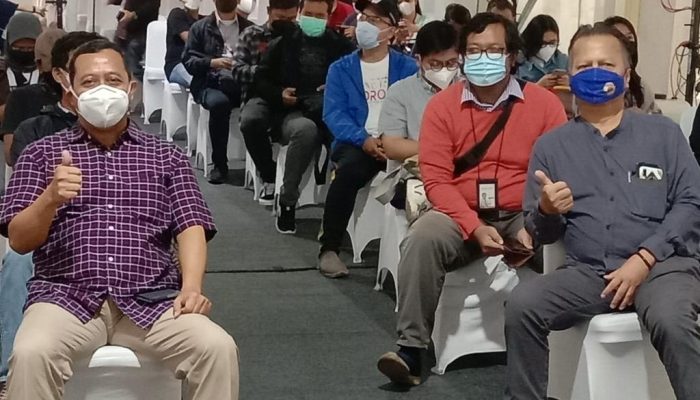 Ribuan Insan Pers Vaksinasi Covid-19 Bagaikan Reuni Akbar 