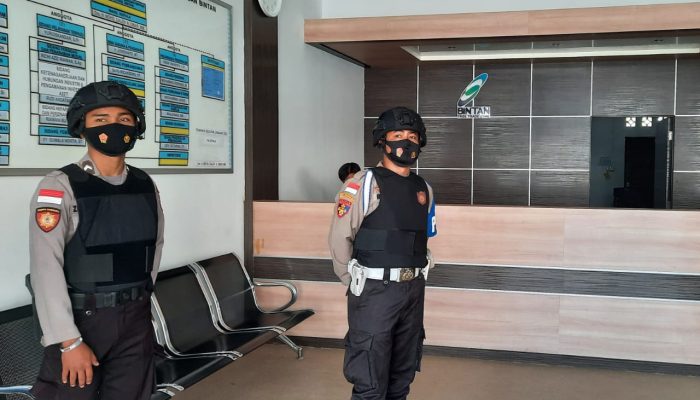KPK Geledah 4 Lokasi Di Batam
