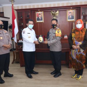 Gubernur Dan Wakil Gubernur Kepri Kunjungi Polda Kepri