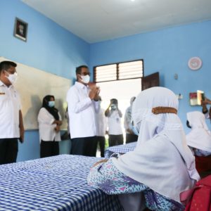 Pastikan Penerapan Prokes,Bupati Tinjau Pelaksanaan Belajar Tatap Muka di Sekolah