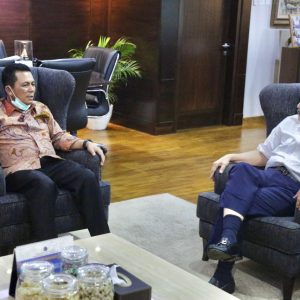 Menko LBP : Segera Bentuk Satgas Gabungan Tertibkan Kapal Di Area Labuh Jangkar