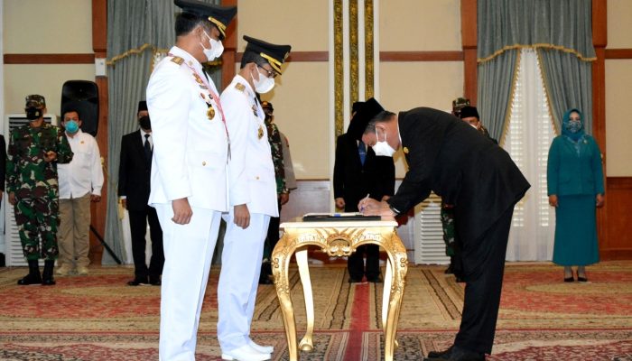 Gubernur Ansar Ahmad Minta Wako Batam Benahi Kawasan Hinterland
