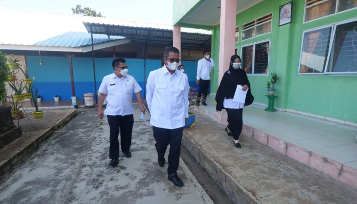 Bupati Inginkan Adanya Sekolah Unggulan Di Bintan
