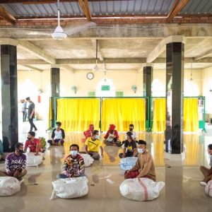 21 Nelayan Dan UMKM Terima Bantuan Peralatan