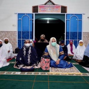 Rahma-Marlin Safari Ramadhan Bersama Di Masjid Al Anshor