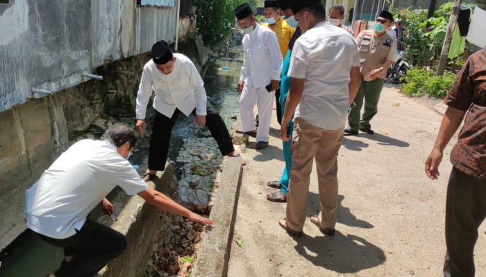 Gubernur Minta Dinas PUPR Segera Perbaiki Parit Utama Puribrata Sagulung