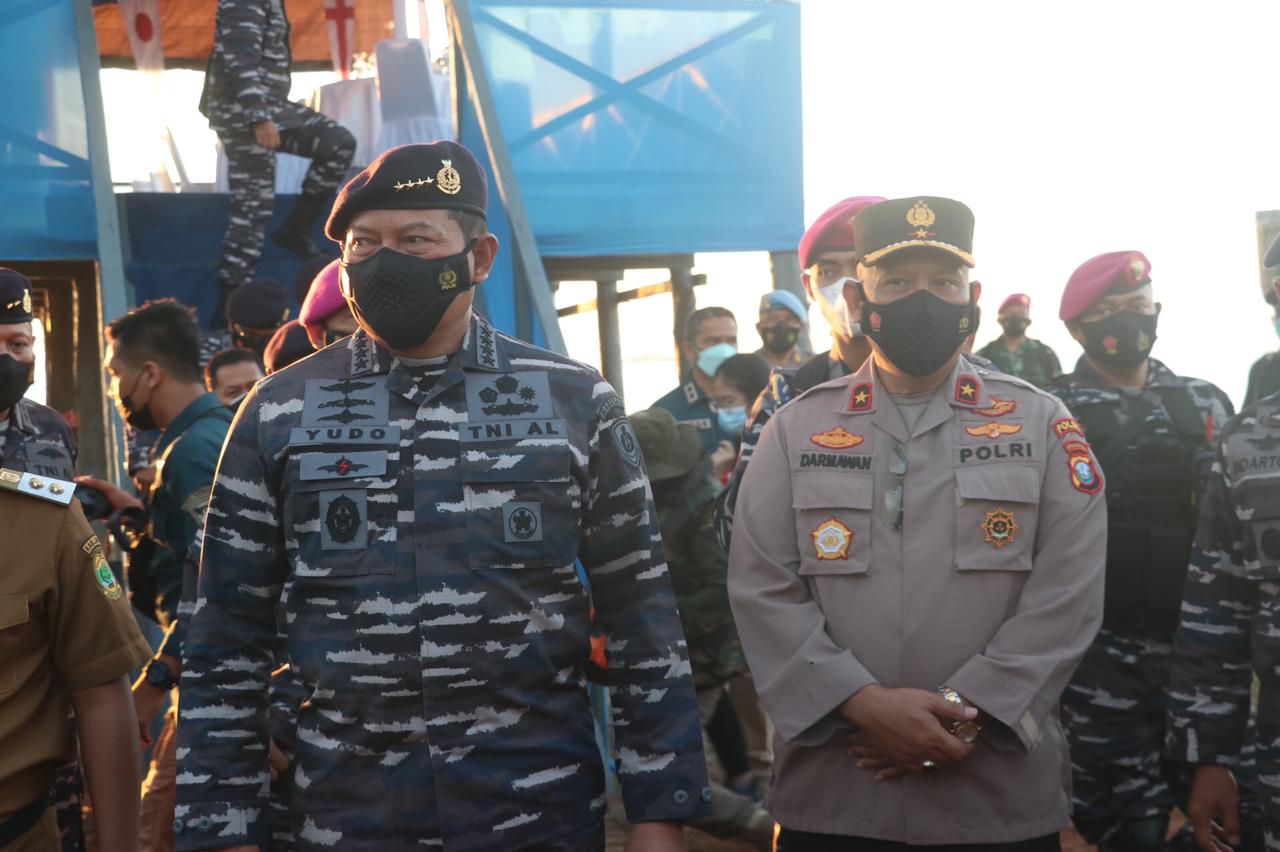 Wakapolda Kepri Dan KASAL Resmikan Puslatpurmar 9 Dabo Singkep