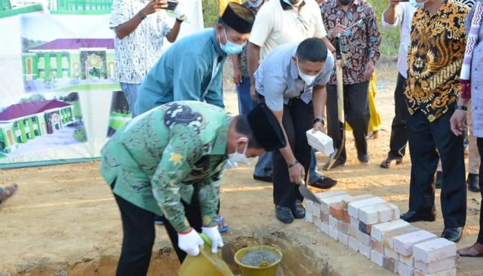 Resmikan Surau Al Hakim, Gubernur : Banyak Pemimpin Dilahirkan Dari Surau dan Masjid