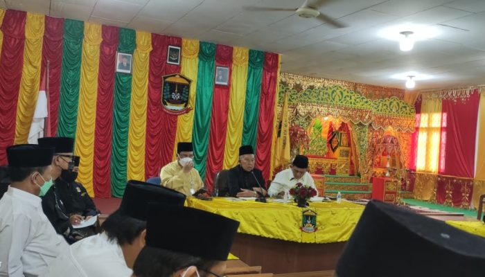 Gubernur Ansar Ahmad Bersama LAM Dan Masyarakat Kepri Berdoa Untuk Realisasi JBB