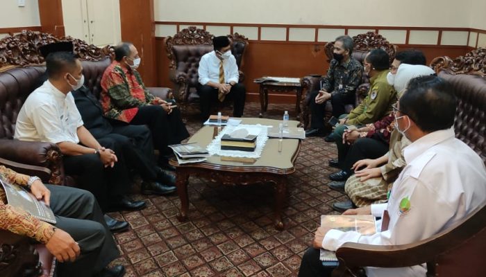 Gubernur Kepri Dukung Penuh BRGM Restorasi Mangrove Di Kepri