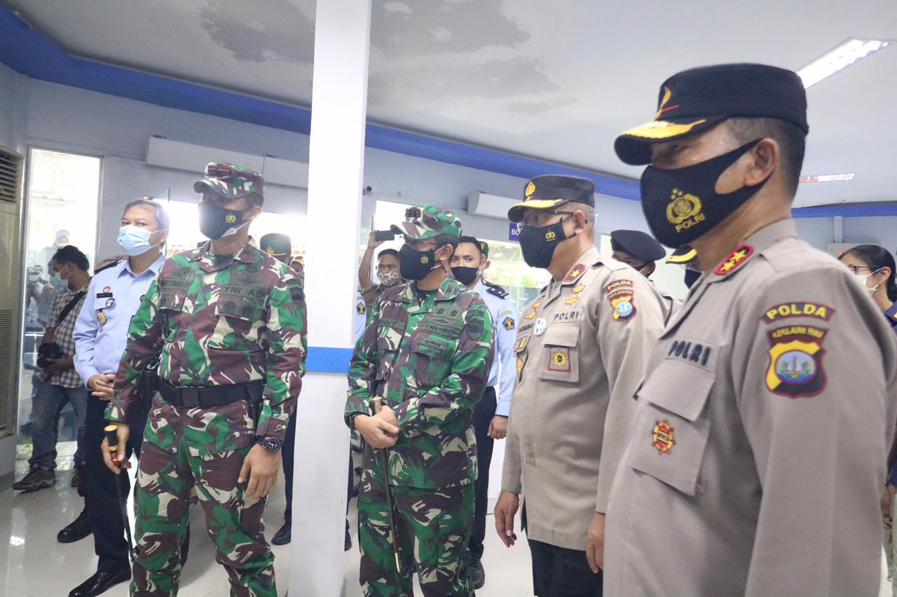 Kapolda Kepri Tinjau Tempat Karantina PMI Di Batam