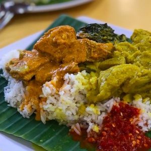 Ini Tempatnya Nikmati Nasi Padang Di Singapura