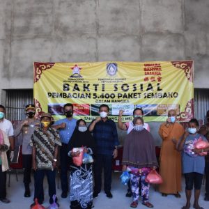 Vihara Bahtra Sasana Bhakti Sosial Bagikan Paket Sembako
