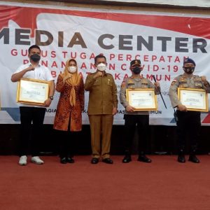 8 Personil Polres Karimun Terima Penghargaan Dari Pemprov Kepri, Berdedikasi Tangani Kekerasan Perempuan Dan Anak 