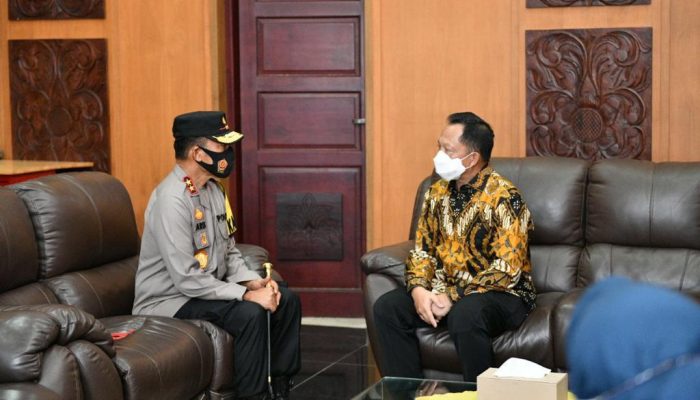 Tito Karnavian : Pemulangan PMI Ke Indonesia Karena Pembatasan Di Malaysia
