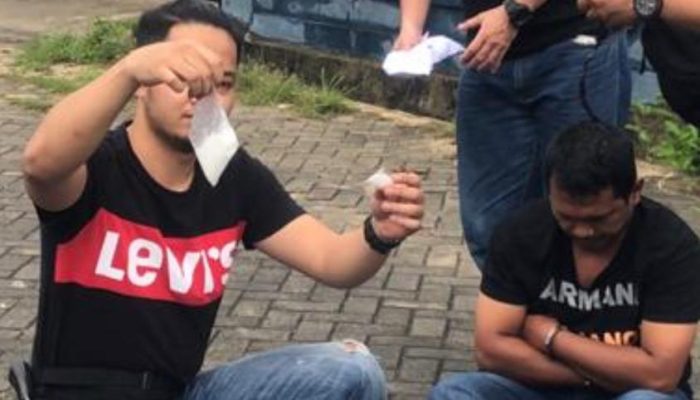 4 Paket Sabu Disimpan Di Jok Motor Dan Kotak Rokok