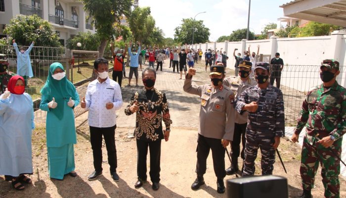 Danlantamal IV, Walikota Batam, FKPD Kepri Tinjau Posko PPKM Mikro