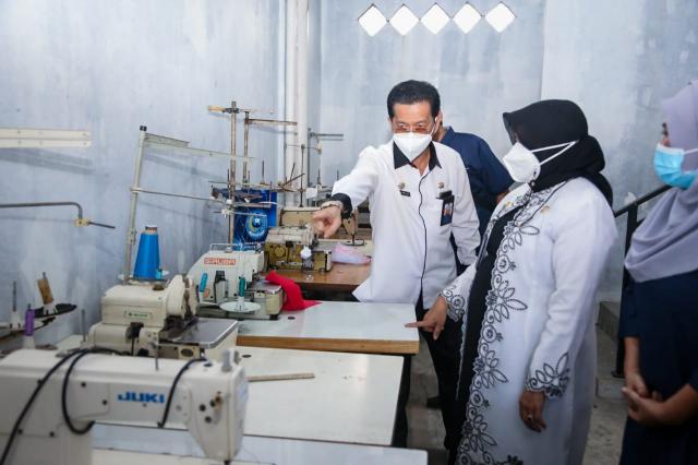 Koperasi Penjahit Bertuah Diresmikan, Jahit Seragam Sekolah Tak Perlu Luar Daerah