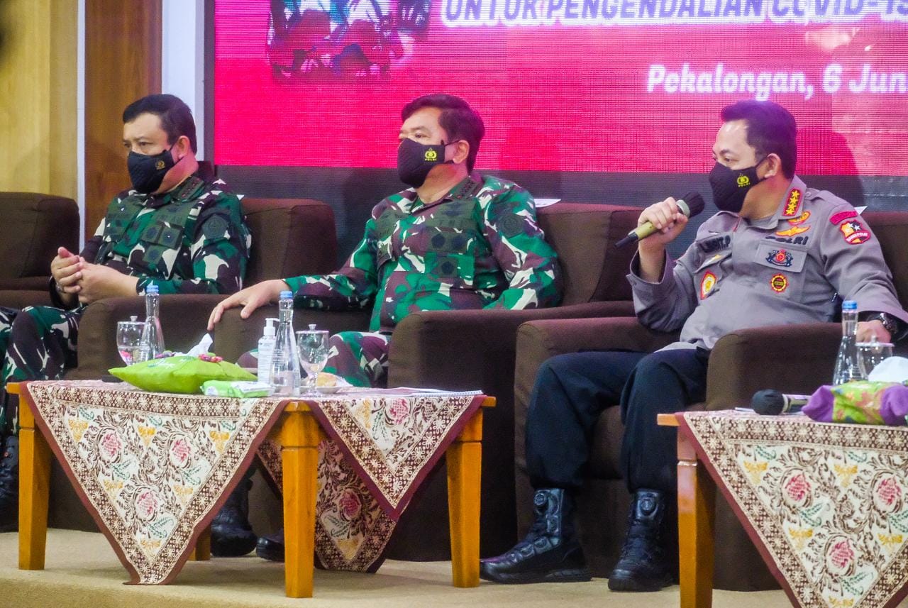 Panglima TNI-Kapolri Minta Perkuat PPKM Mikro dan Tingkatkan 5M serta 3T