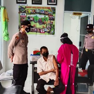 Satpolairud Polres Anambas Lakukan Vaksinasi Jangkau Pulau