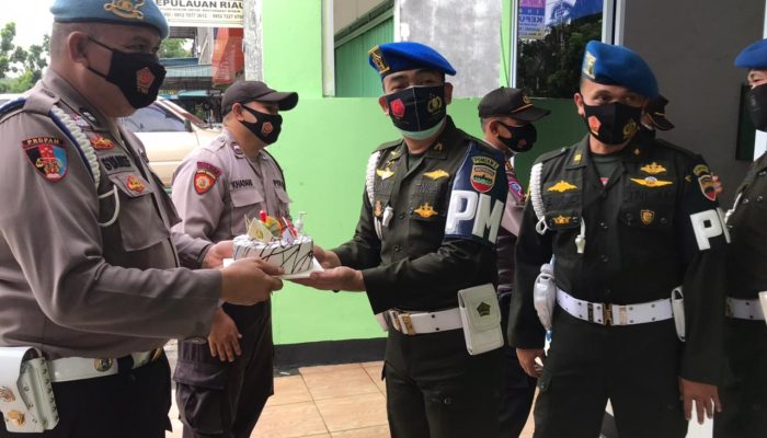 HUT POM AD Ke-75, Polsek Bukit Bestari Kunjungan Dadakan Ke Mako