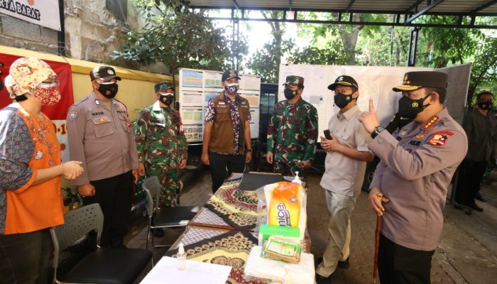 Kapolri Bakal Tambah Tracer di Posko PPKM Mikro 