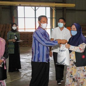 Pemprov Kepri Luncurkan Bantuan Beras