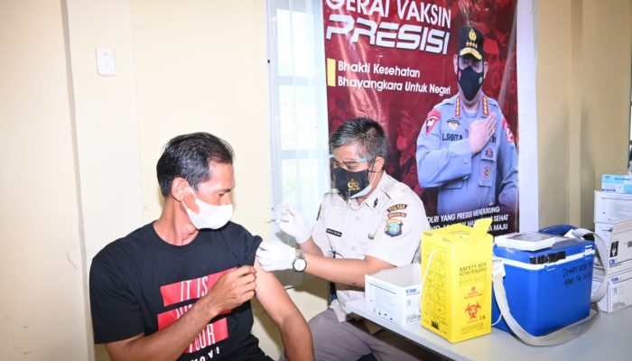 159 Warga Ikuti Vaksinasi Tahap II Di Gerai Vaksin Presisi Polres Tanjungpinang